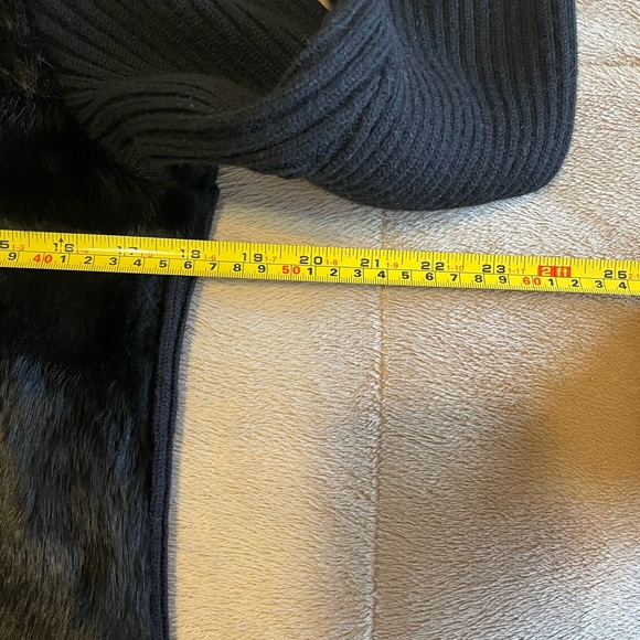 Zara rabbit fur cardigan size L - Picture 5 of 10